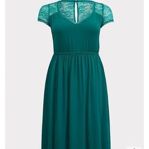 Torrid Emerald Green Lace & Chiffon Midi Dress Size 16
